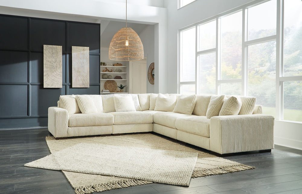Lindyn - Sectional - Roberts Furniture & Mattress (Yorktown, VA)