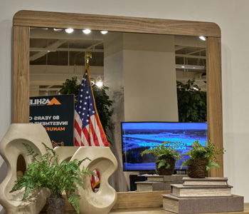 Gramburg - Bedroom Mirror - Warm Natural Brown - Roberts Furniture & Mattress (Yorktown, VA)