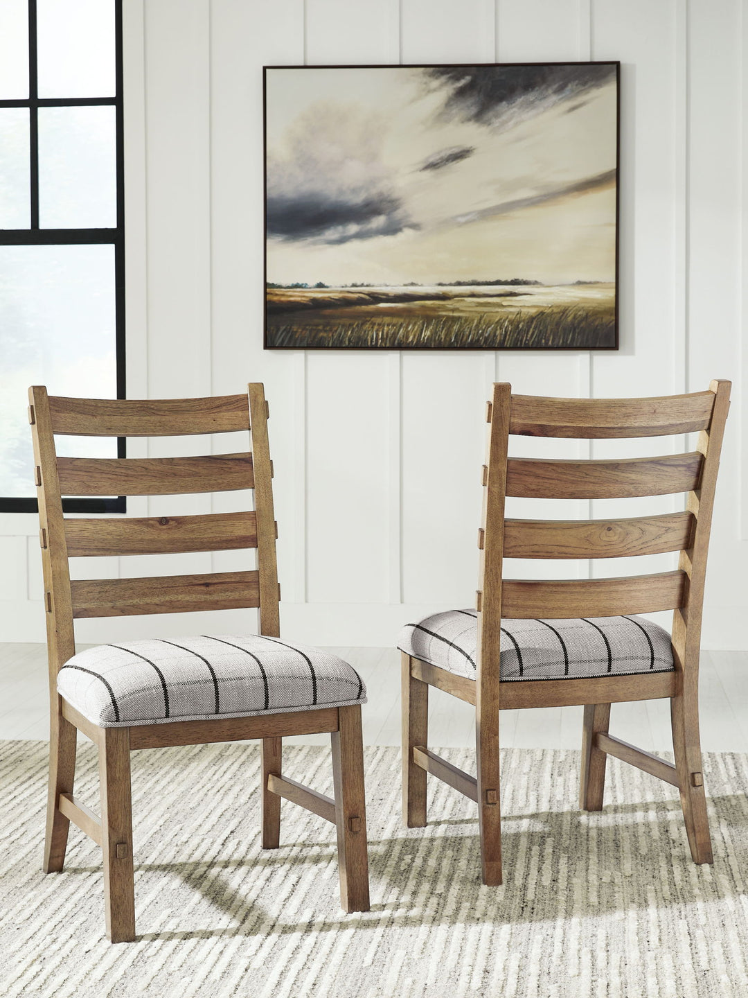 Ridgester - Dining Upholstered Side Chair (Set of 2) - Roberts Furniture & Mattress (Yorktown, VA)
