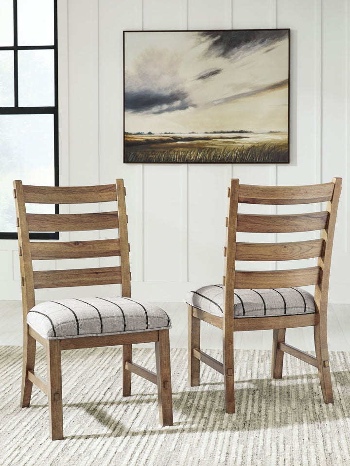 Ridgester - Dining Upholstered Side Chair (Set of 2) - Roberts Furniture & Mattress (Yorktown, VA)