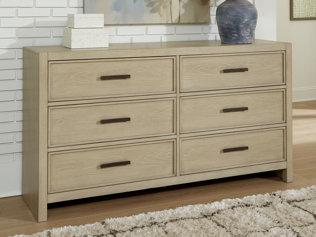 Calmoro - Dresser - Roberts Furniture & Mattress (Yorktown, VA)
