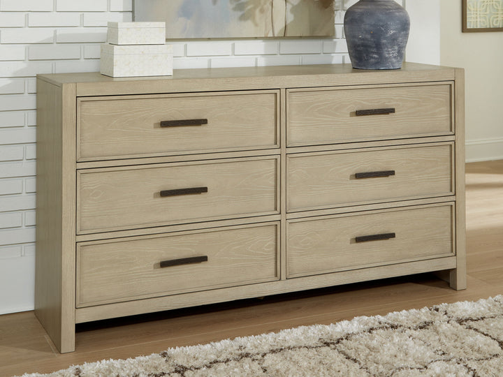 Calmoro - Dresser - Roberts Furniture & Mattress (Yorktown, VA)