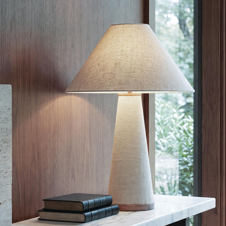 Dellridge - Metal Lamp