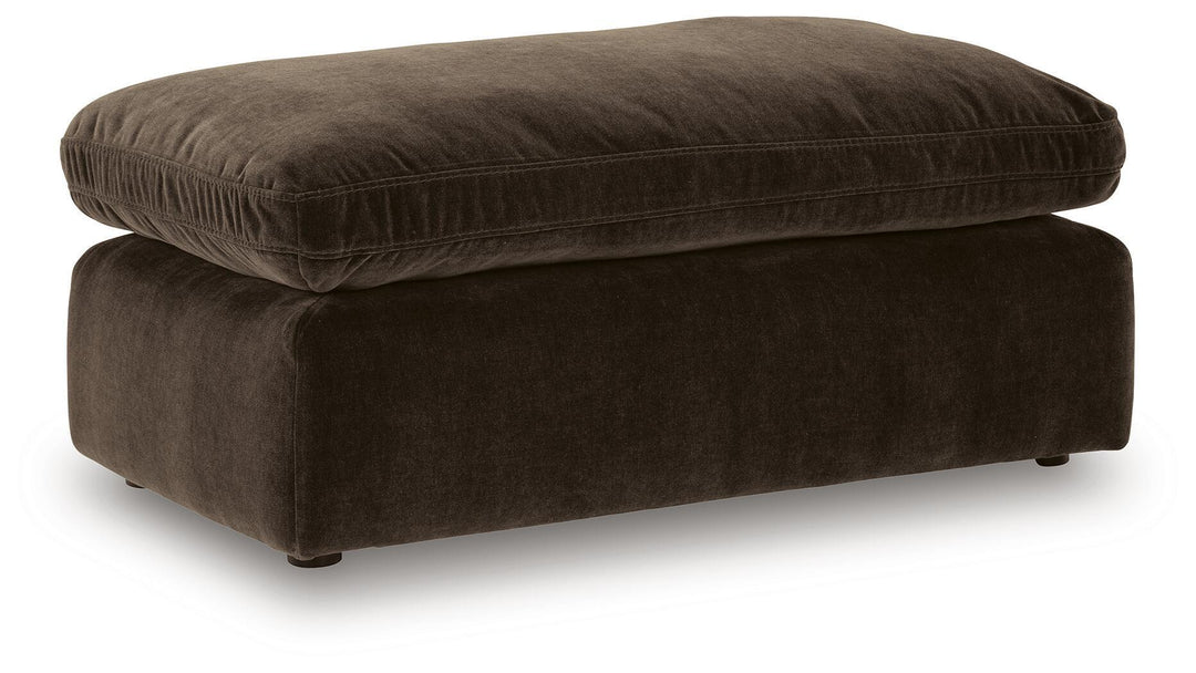 Maxton Heights - Ottoman - Roberts Furniture & Mattress (Yorktown, VA)