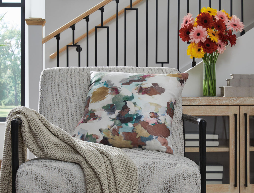 Herston - Pillow - Roberts Furniture & Mattress (Yorktown, VA)