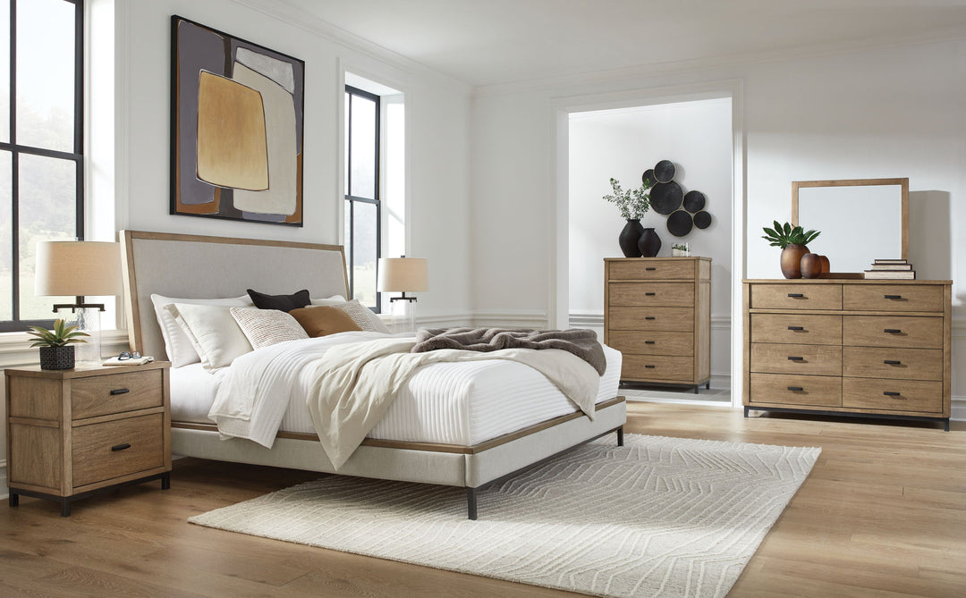 Tomtyn - Upholstered Bed Set - Roberts Furniture & Mattress (Yorktown, VA)