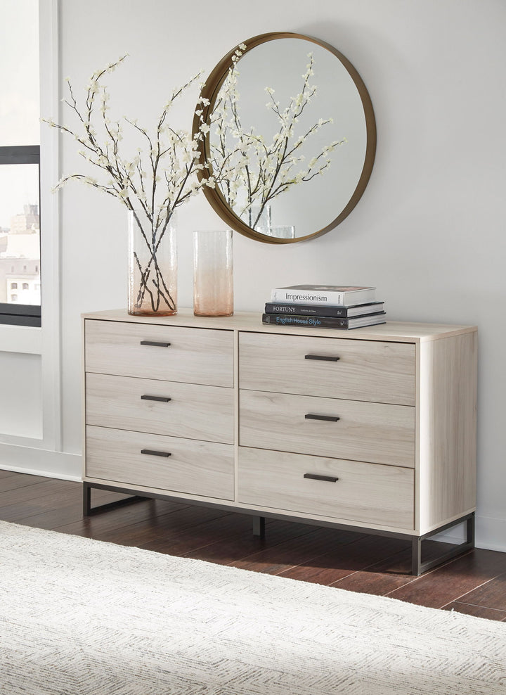 Socalle - Bedroom Set - Roberts Furniture & Mattress (Yorktown, VA)