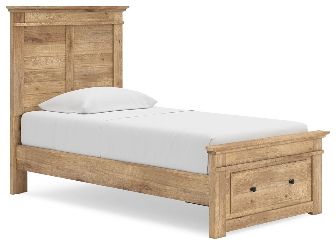 Makidern - Panel Bed - Roberts Furniture & Mattress (Yorktown, VA)