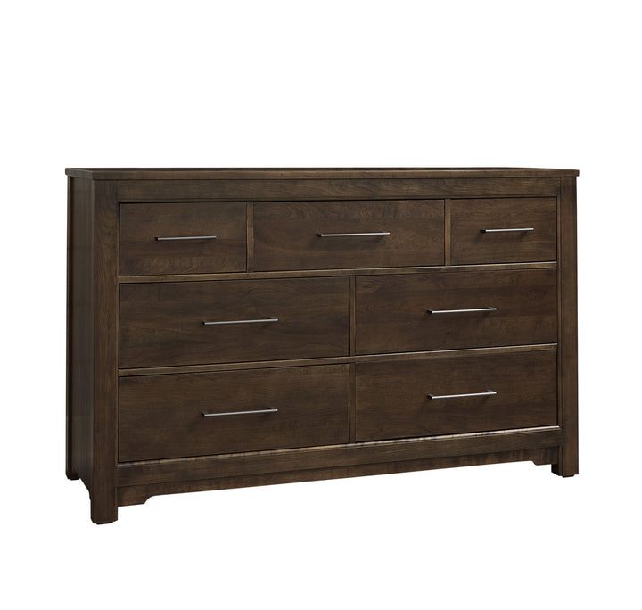 Crafted Cherry - 7 Drawers Dresser