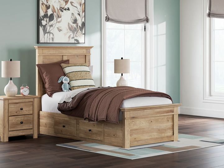 Makidern - Panel Bed - Roberts Furniture & Mattress (Yorktown, VA)