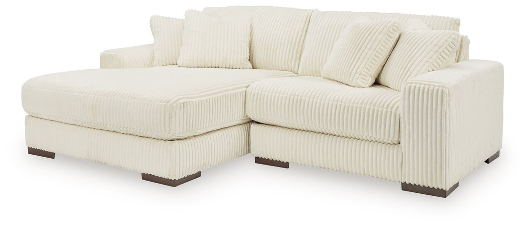 Lindyn - Sectional - Roberts Furniture & Mattress (Yorktown, VA)