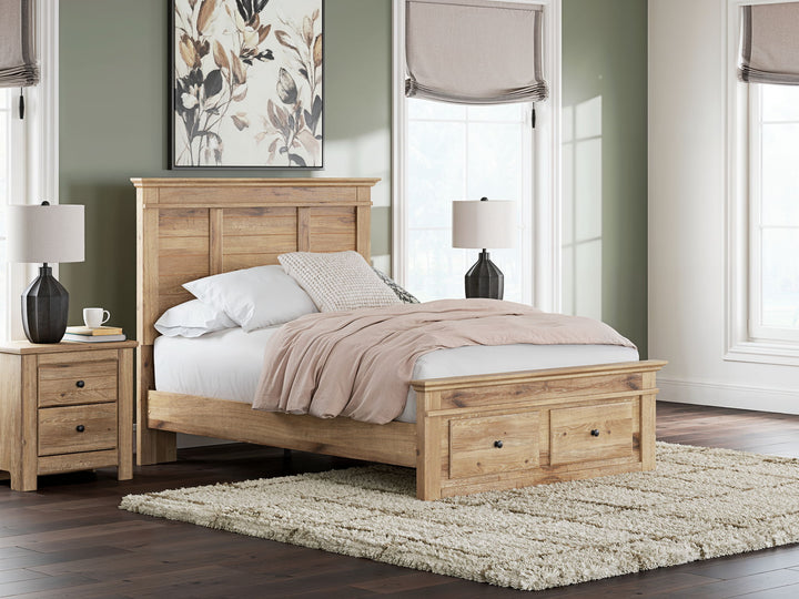 Makidern - Panel Bed - Roberts Furniture & Mattress (Yorktown, VA)