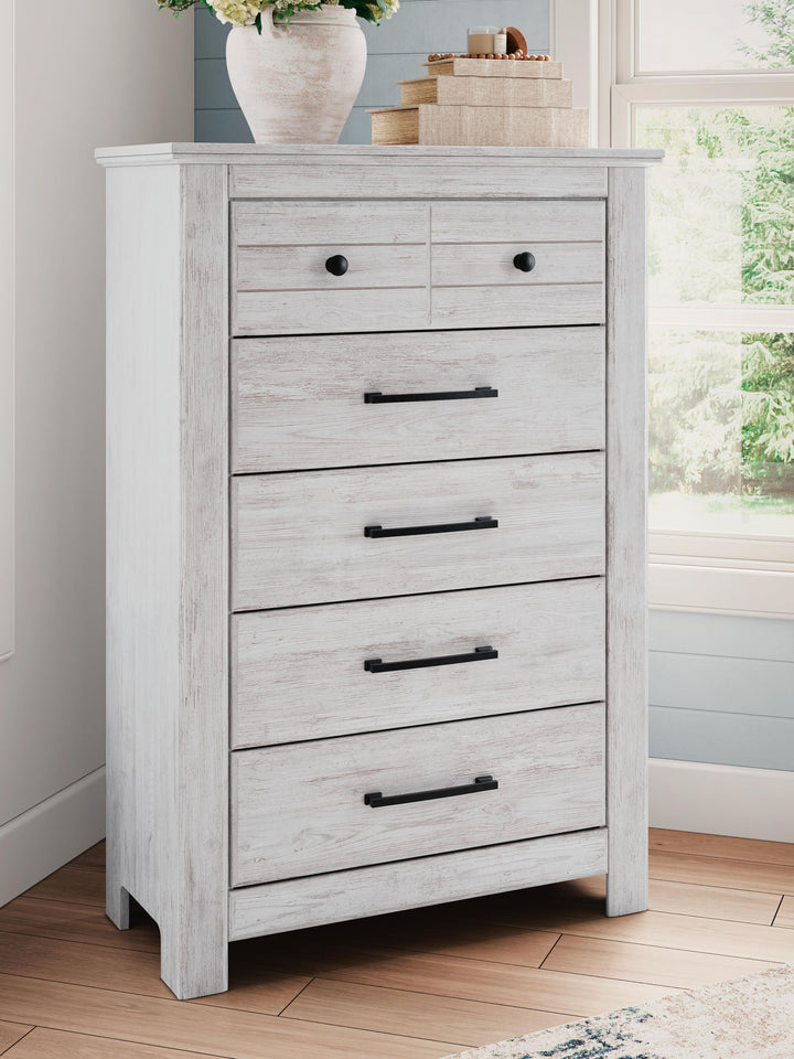 Makidern - Five Drawer Chest - Roberts Furniture & Mattress (Yorktown, VA)