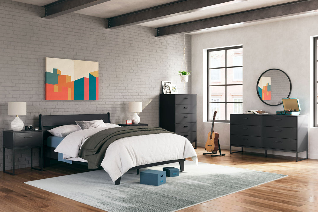Socalle - Bedroom Set - Roberts Furniture & Mattress (Yorktown, VA)