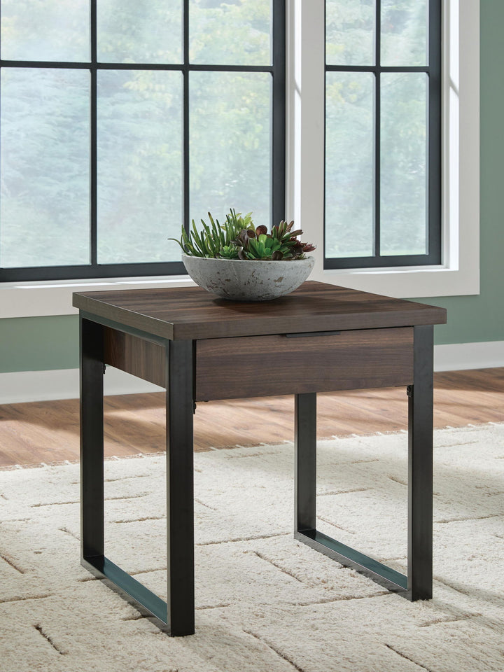 Wickman Falls - Rectangular Table - Roberts Furniture & Mattress (Yorktown, VA)