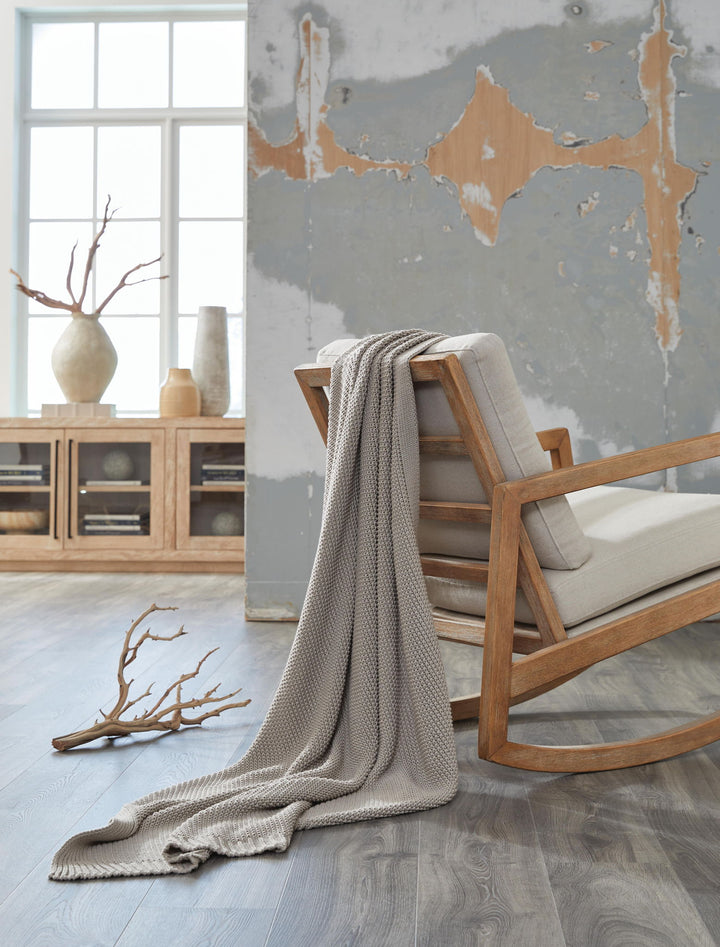 Gayelery - Throw - Roberts Furniture & Mattress (Yorktown, VA)