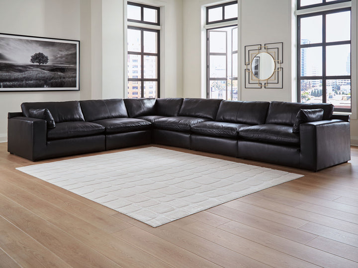 Emilia - Sectional