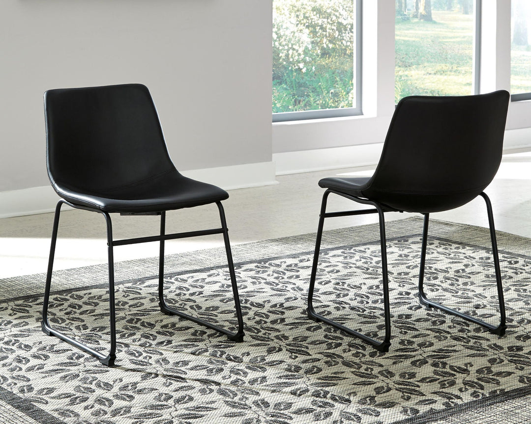 Centiar - Upholstered Side Chair - Roberts Furniture & Mattress (Yorktown, VA)