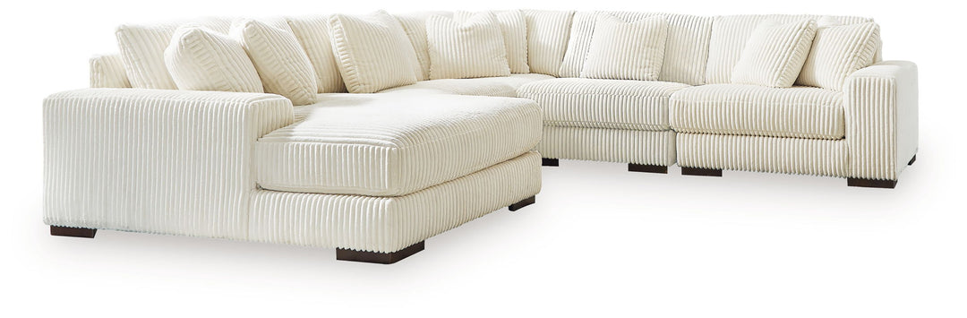 Lindyn - Sectional - Roberts Furniture & Mattress (Yorktown, VA)