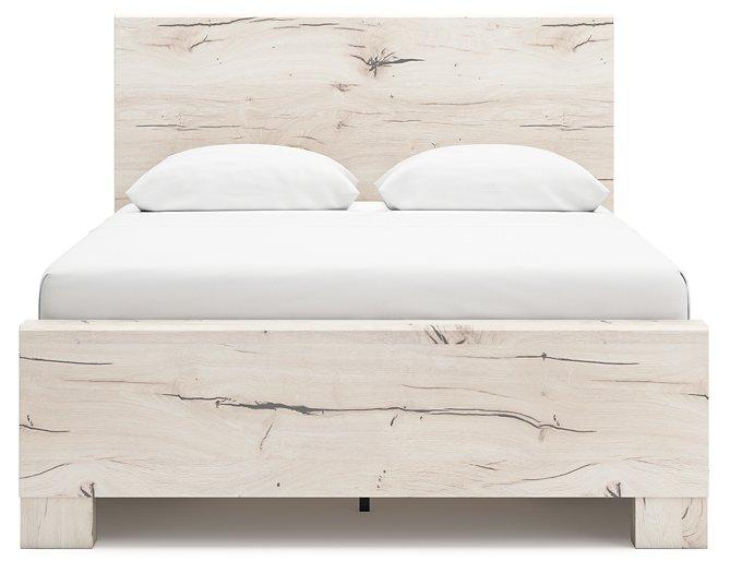 Lawroy Queen Bed