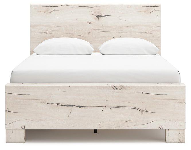 Lawroy Queen Bed