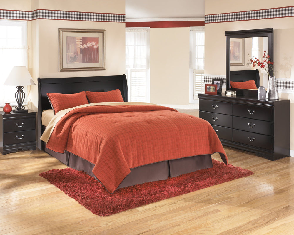 Huey Vineyard - Queen Sleigh Headboard - Black - Roberts Furniture & Mattress (Yorktown, VA)