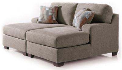 Newellen - Sectional - Roberts Furniture & Mattress (Yorktown, VA)