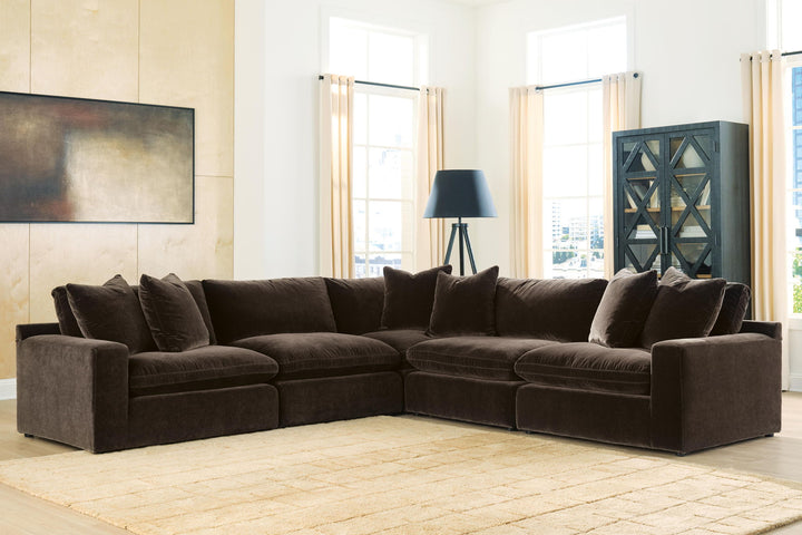 Maxton Heights - Sectional - Roberts Furniture & Mattress (Yorktown, VA)