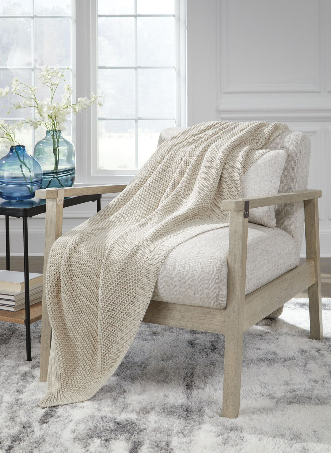 Gayelery - Throw - Roberts Furniture & Mattress (Yorktown, VA)
