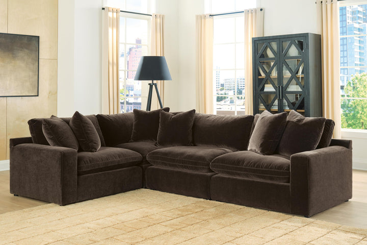 Maxton Heights - Sectional - Roberts Furniture & Mattress (Yorktown, VA)