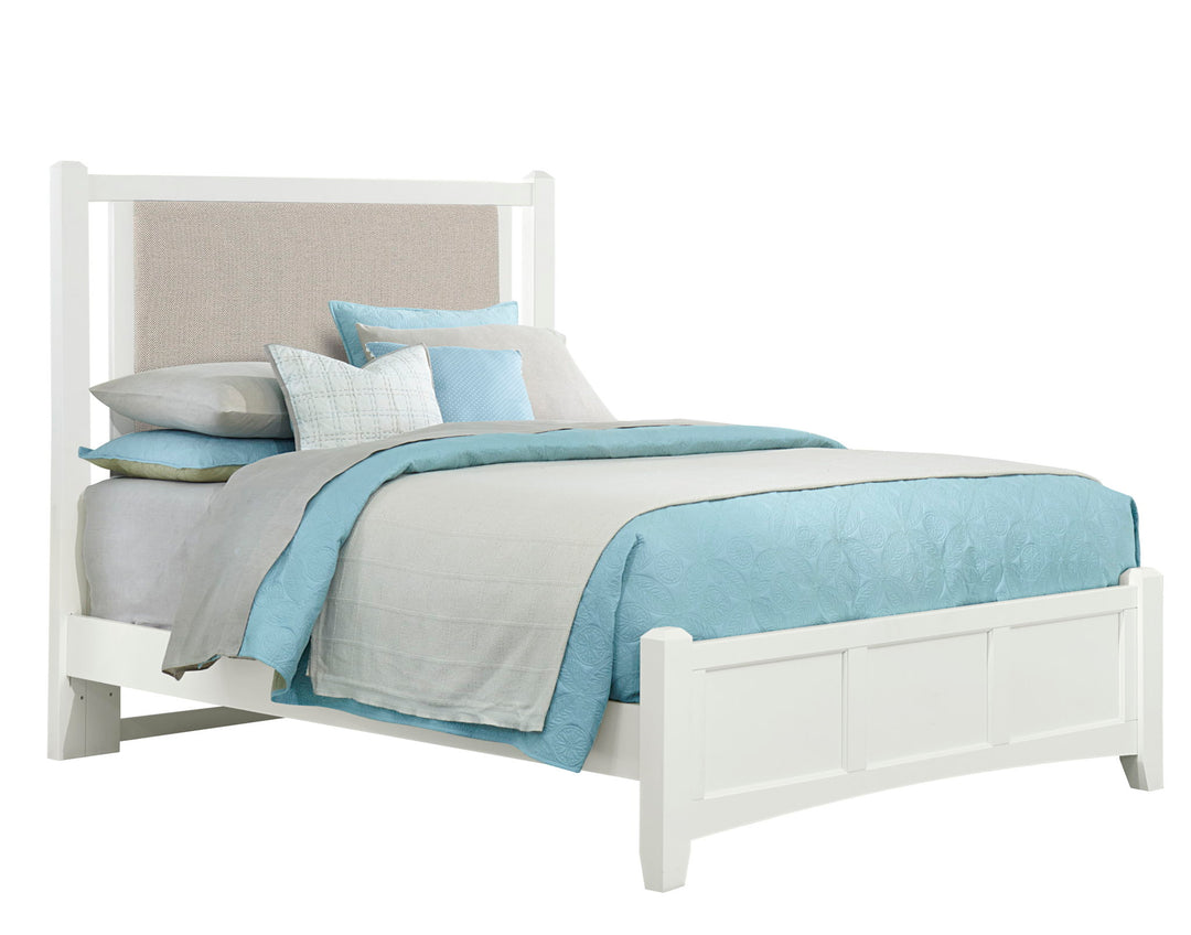 Bonanza - Pebble Gray Upholstered Bed With Mansion Footboard - Roberts Furniture & Mattress (Yorktown, VA)