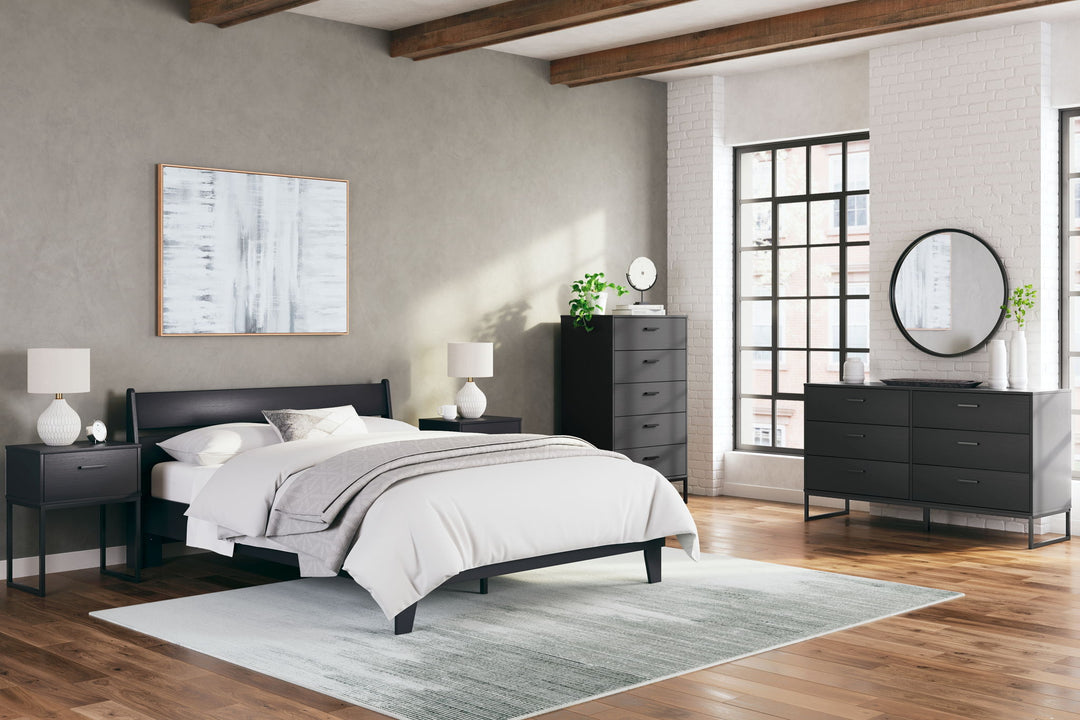 Socalle - Bedroom Set - Roberts Furniture & Mattress (Yorktown, VA)