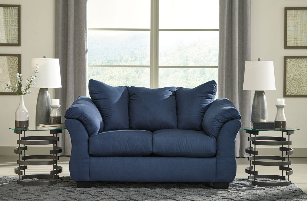 Darcy - Stationary Loveseat
