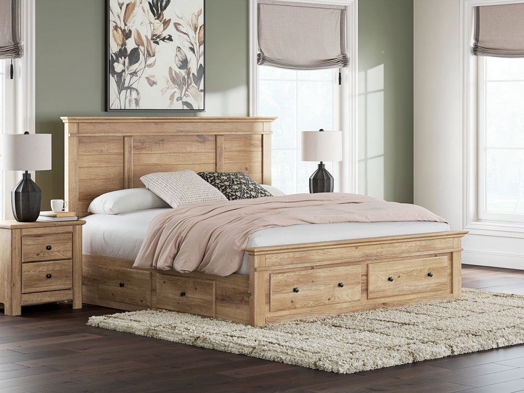 Makidern - Panel Bed - Roberts Furniture & Mattress (Yorktown, VA)