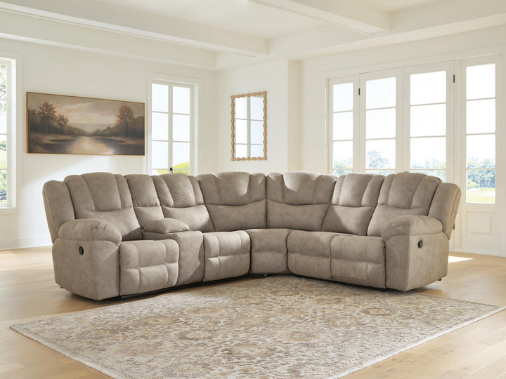 Pearce-Pike - Reclining Sectional - Roberts Furniture & Mattress (Yorktown, VA)