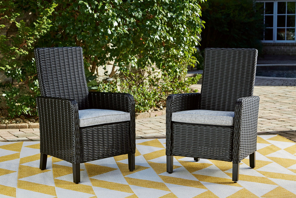 Beachcroft - Arm Chair (Set of 2) - Roberts Furniture & Mattress (Yorktown, VA)