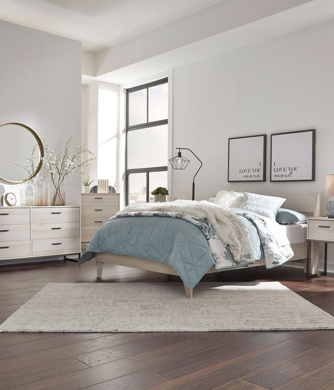 Socalle - Platform Bed - Roberts Furniture & Mattress (Yorktown, VA)